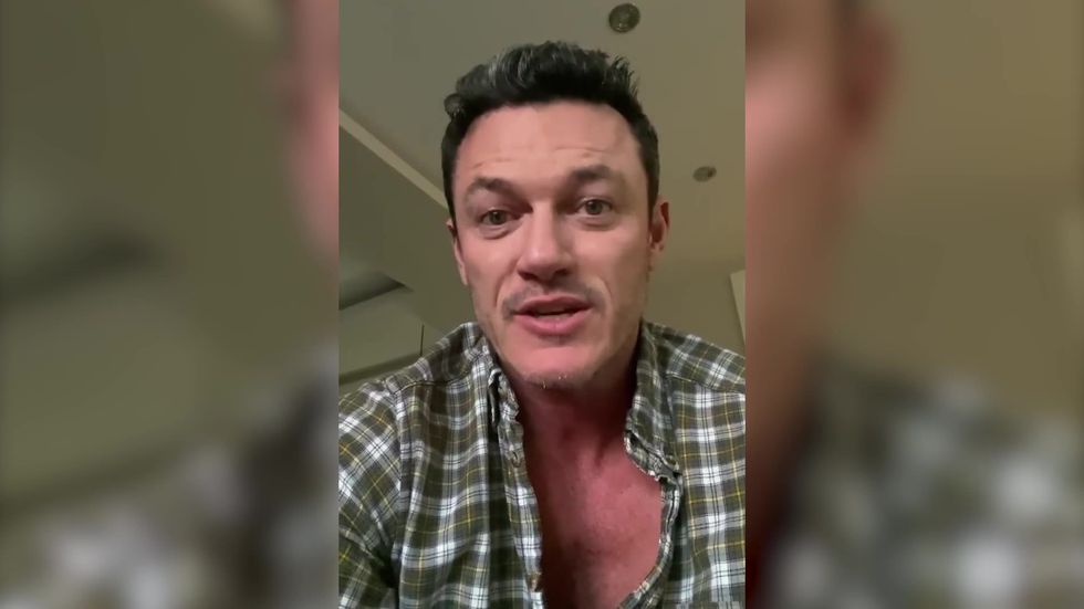 Luke Evans praises the NHS after father's accident