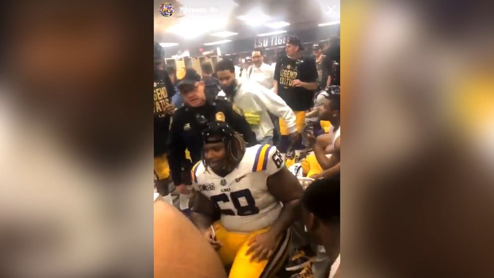Arrest warrant issued for Odell Beckham JR  for slapping police on the bum