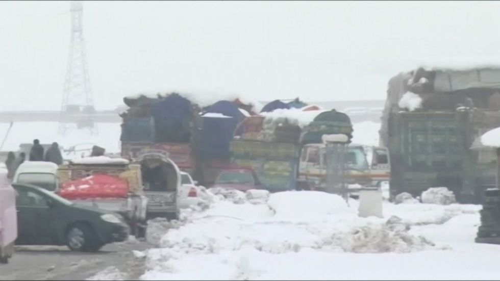 Heavy snowfall in Pakistan's southwest kills 20