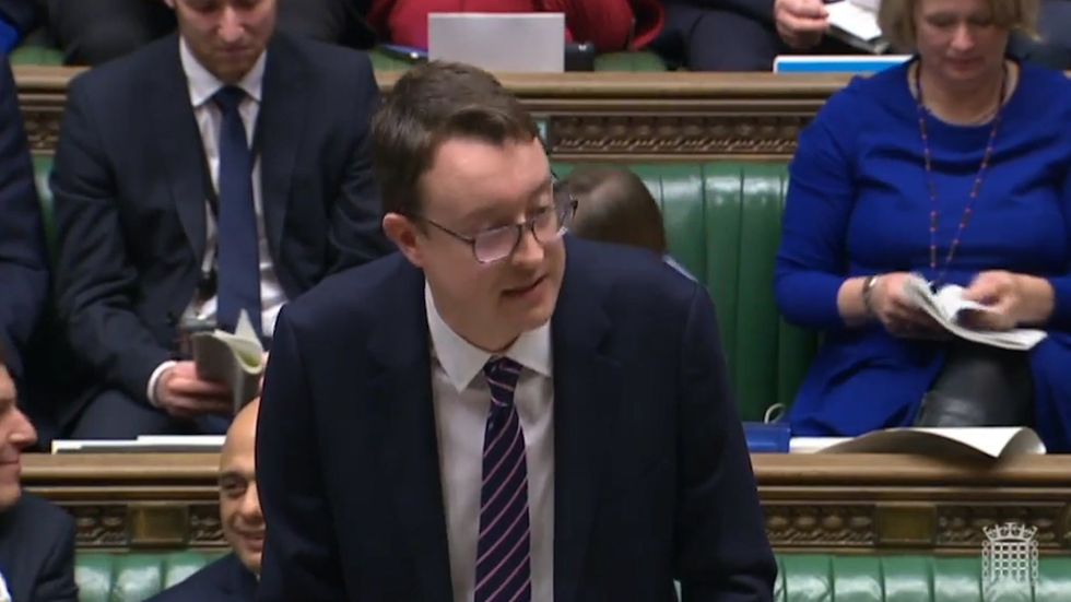 No net zero emissions strategy until end of 2020, government admits