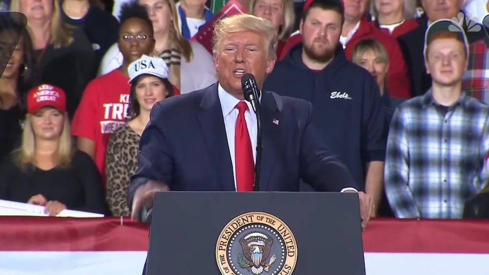 Trump goes on rant about dishwashers and shower pressure