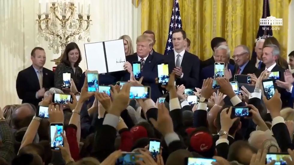 Trump signs executive order defining Judaism as a nationality