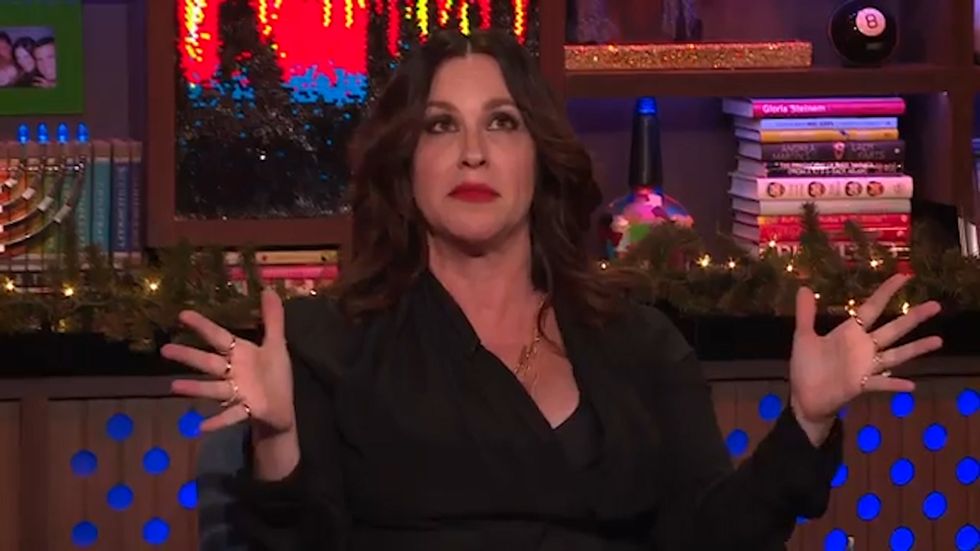 Alanis Morrissette addresses rumour she couldn't look Vanilla Ice in the eye during tour