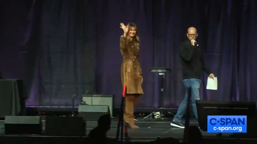 Melania Trump booed at opioid event in Baltimore