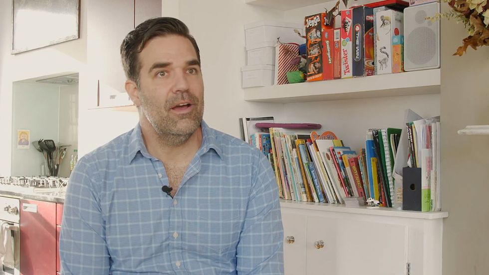 Rob Delaney calls NHS 'pinnacle of human achievement' in pro-Labour video