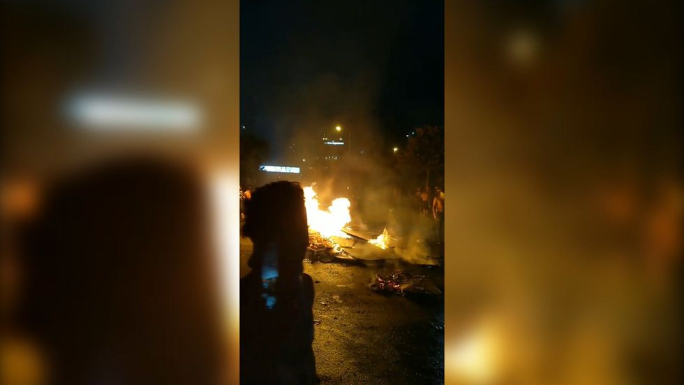 Anti-government protests sweep Lebanon after government tries to tax WhatsApp