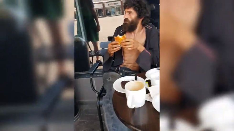 Homeless man told to leave Starbucks after customer buys him food