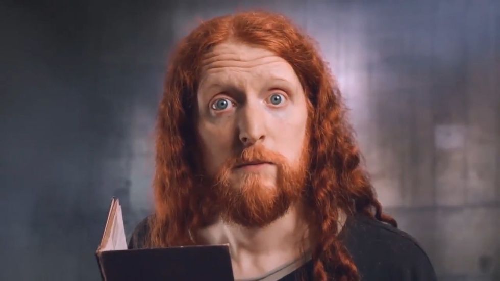 Man breaks down Shakespeare's King Lear into just one minute