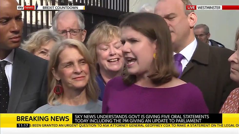 Jo Swinson calls for Brexit extension date to be brought forward 