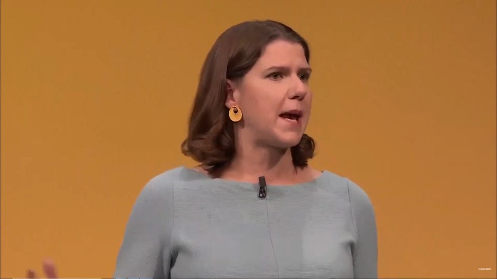 Jo Swinson takes down Boris Johnson
