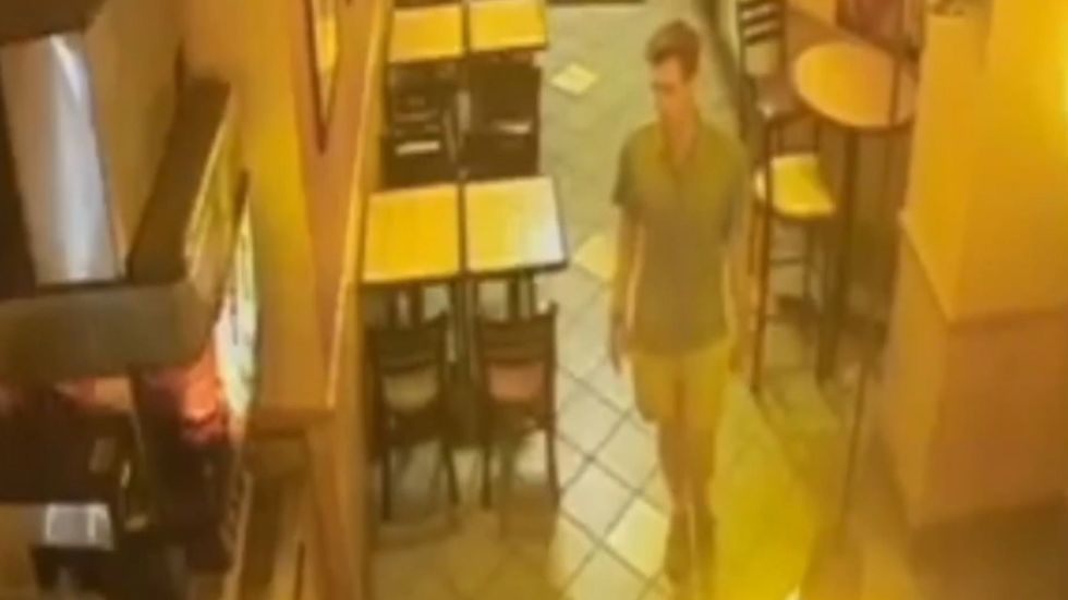 Washington police search for sandwich thief