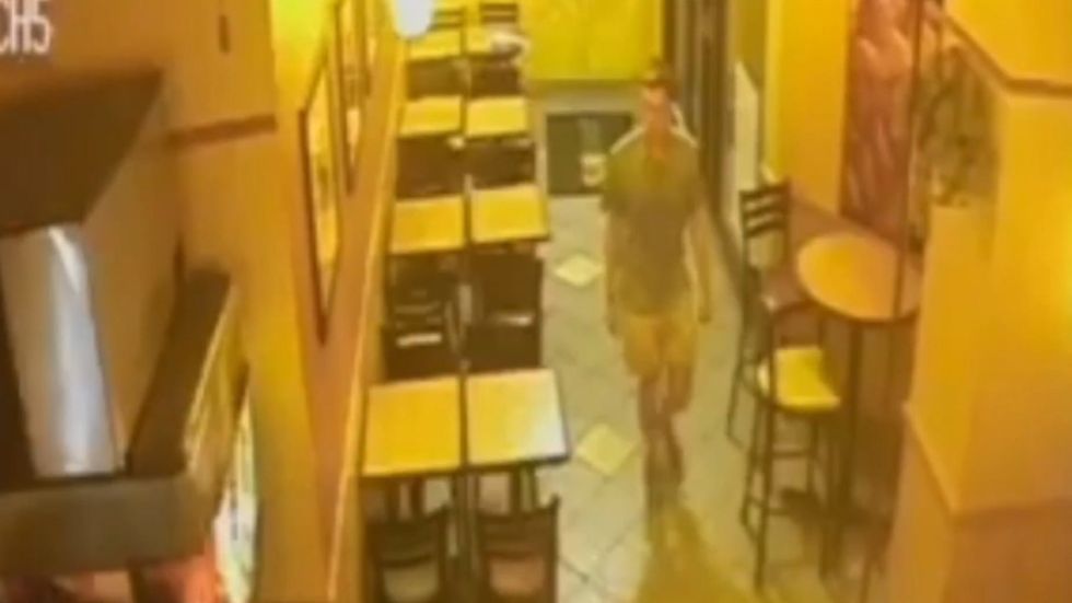 Police release CCTV in search for sandwich thief