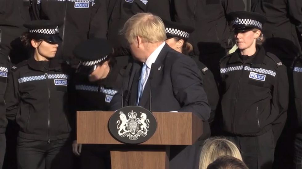 Police officer almost faints during Boris Johnson speech