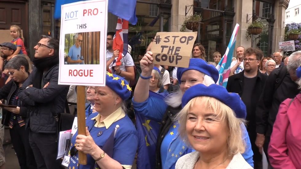 York: Protests on suspension of Parliament