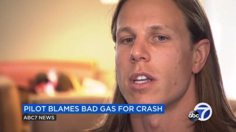 Pilot who filmed aftermath of his plane crashing into ocean denies it was a publicity stunt