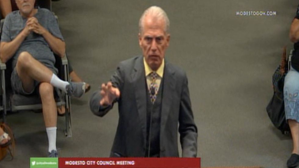 Crowd erupts as Straight Pride Parade leader says 'We're a totally peaceful racist group'