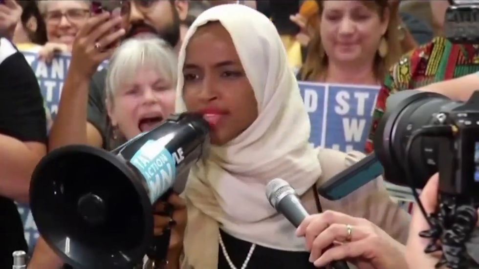Ilhan Omar returns to Minnesota to crowd cheering