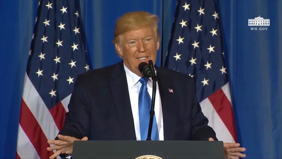 Donald Trump says that 'you can't see stealth planes'