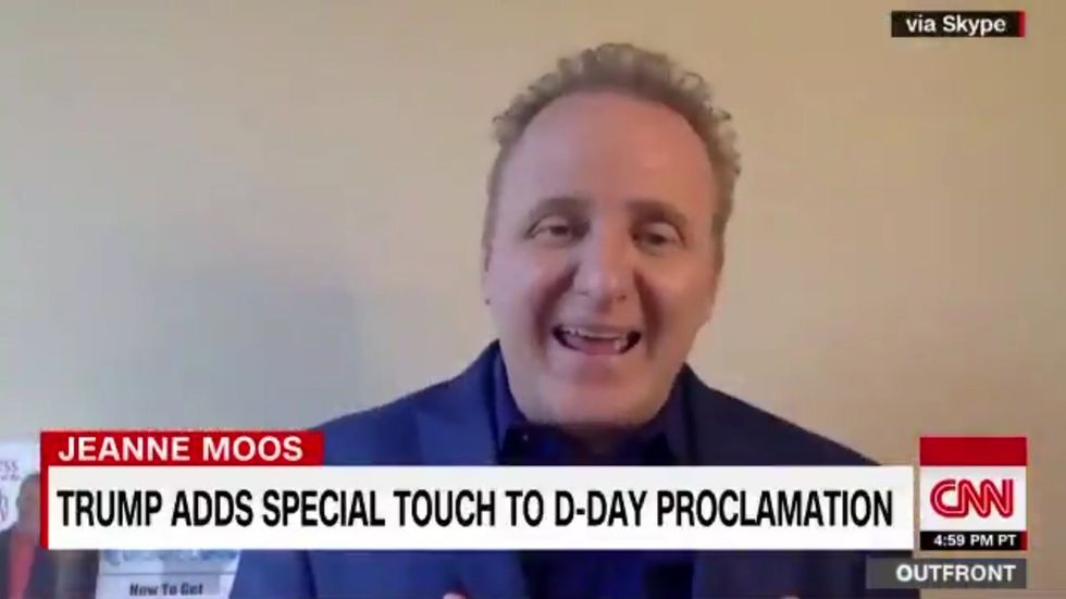 Handwriting expert says that Trump's signature 'correlates with narcissism'