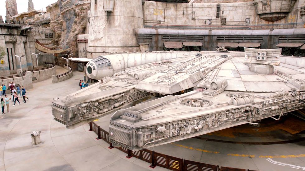 Drone footage shows Millenium Falcon model at Star Wars' Galaxy Edge theme park