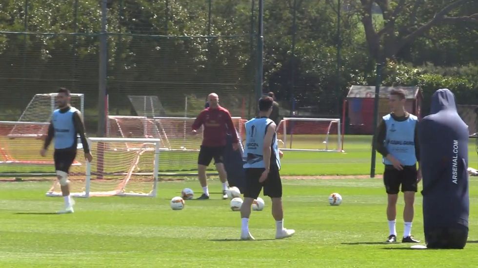 Henrikh Mkhitaryan trains with Arsenal despite plans to miss Europa League final