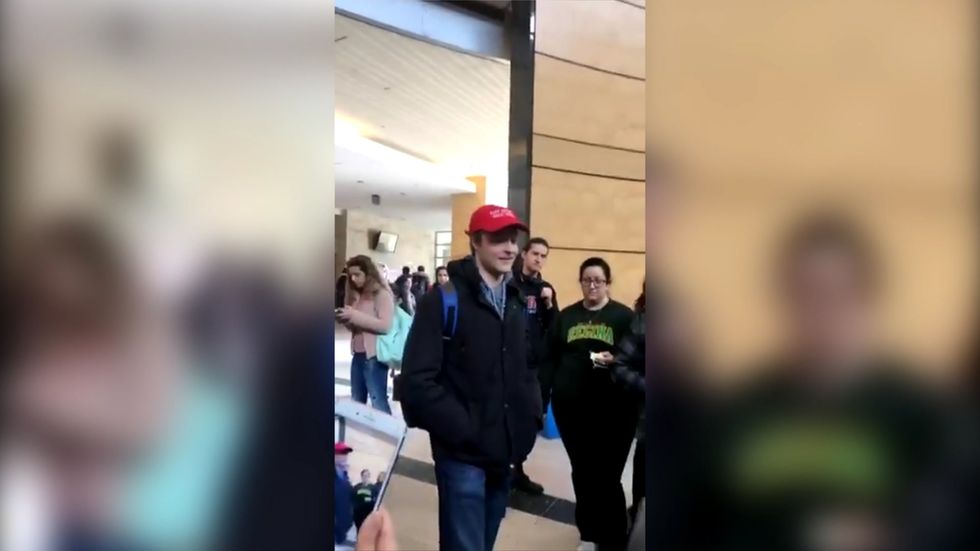 Man wears 'MAGA' hat to Toronto vigil for New Zealand massacre