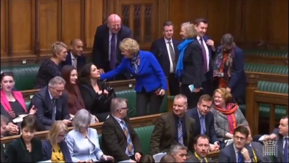 Rebel MPs from Independent Group arrive in Commons ahead of PMQs