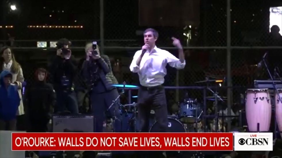 'Walls do not save lives, walls end lives', says Beto O'Rourke at El Paso rally