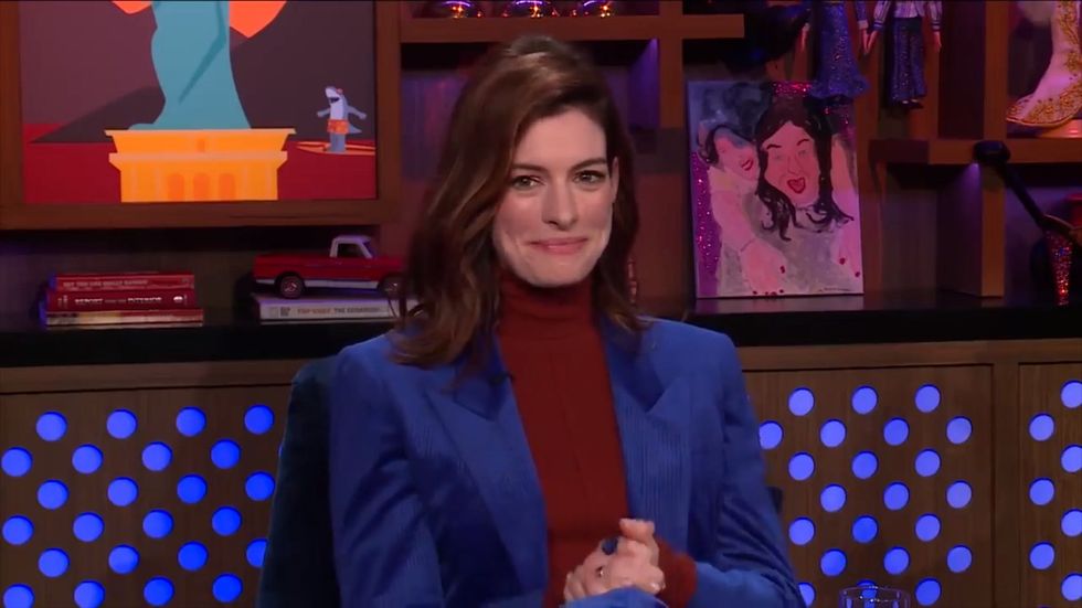 Anne Hathaway reveals there is a script for Princess Diaries 3