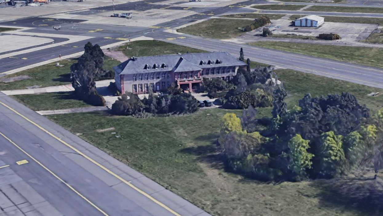 Google maps sleuths spot ‘Nazi’ house at Berlin airport