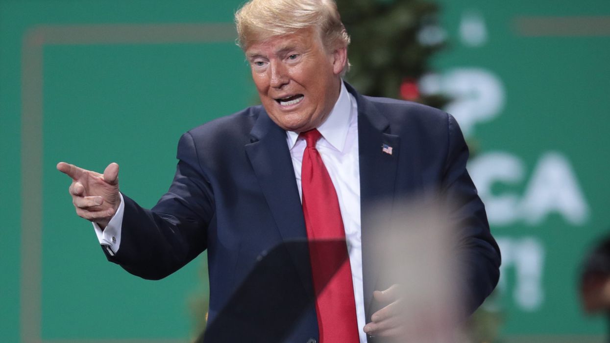 People are sharing a fake ‘Trump Christmas card’ that features a very NSFW joke