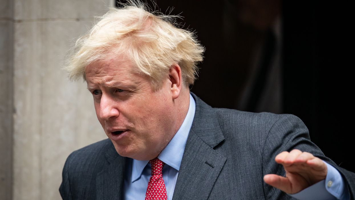 Ryanair brutally trolls government over Downing Street party allegations with mock Covid alert system