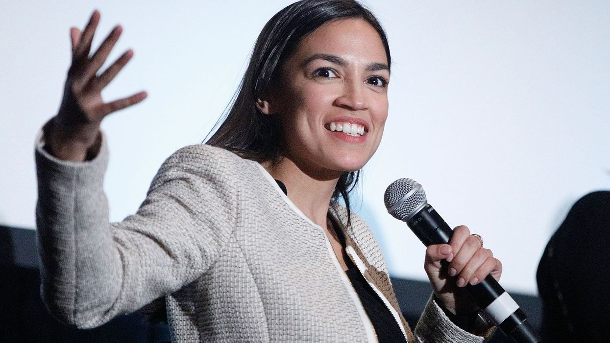 AOC says horny Republicans projecting sexual frustrations onto boyfriend’s feet
