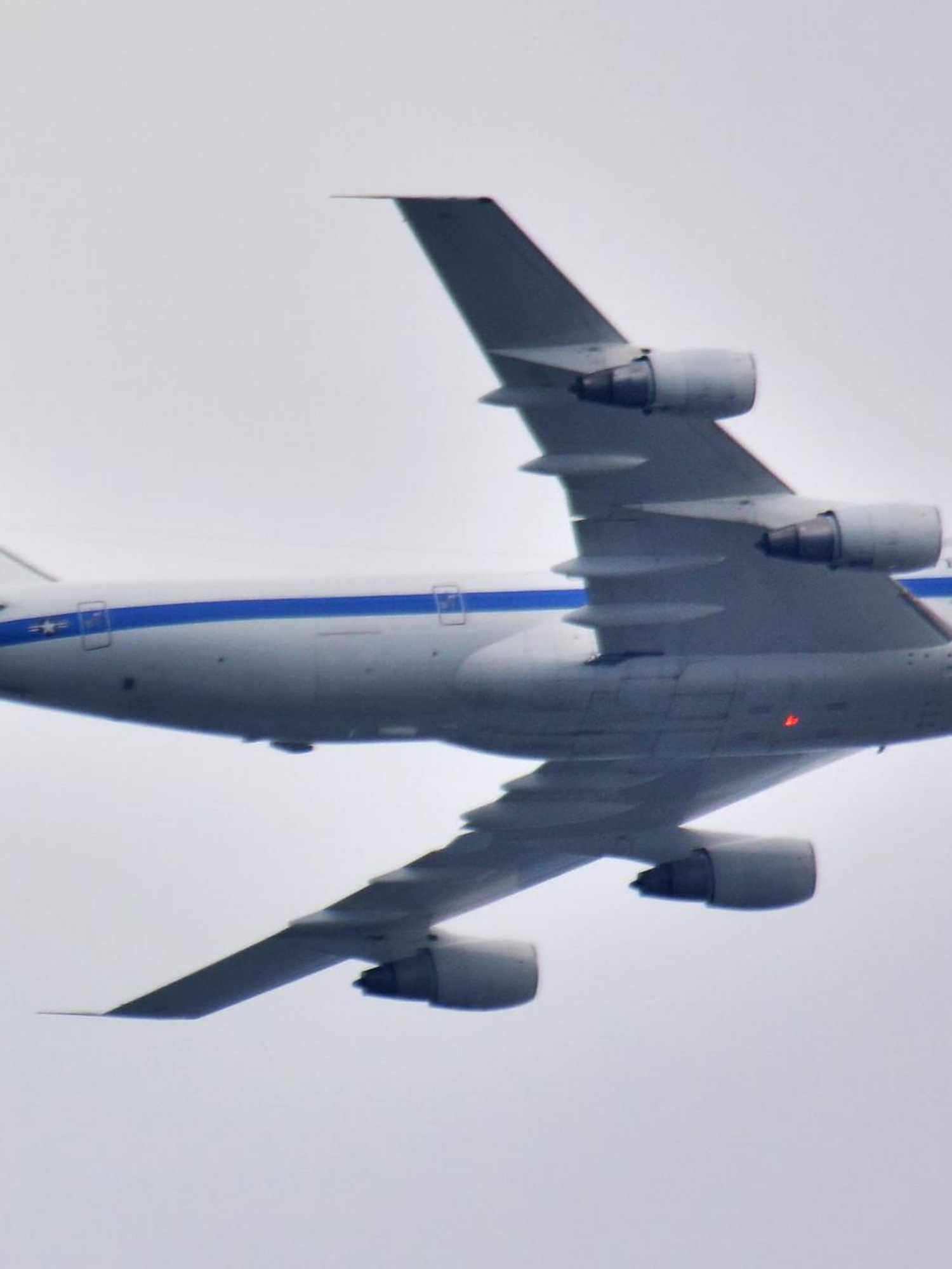 'Doomsday plane' that can survive nuclear blasts spotted over English channel