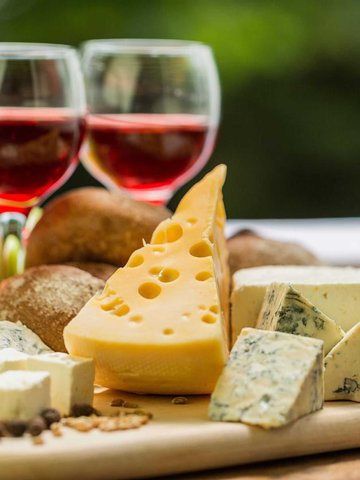 Every mention of wine and cheese in the Sue Gray report