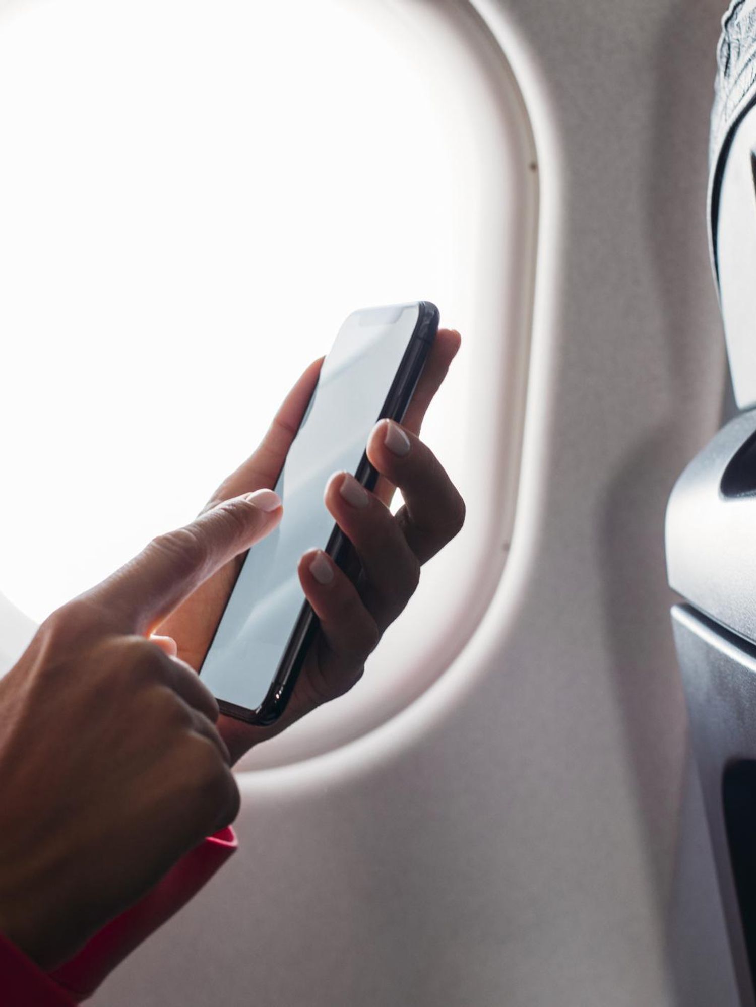 Man allegedly 'escorted off flight' for sending penis pics through AirDrop