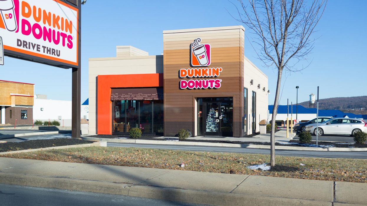 Exploding toilet leaves man covered in poo at Dunkin’ Donuts restaurant