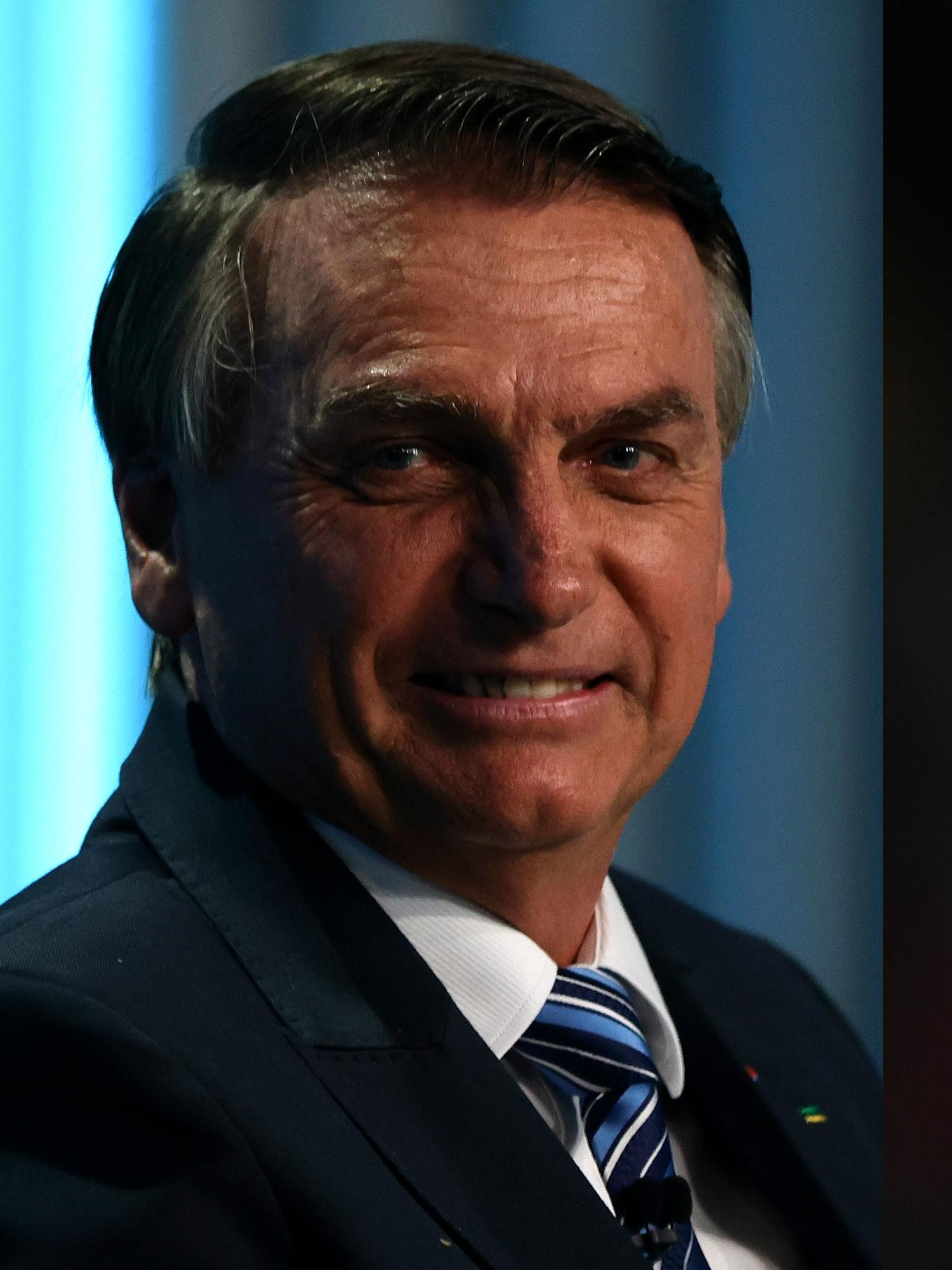 Neymar branded 'pathetic' for showing support for Brazilian president Bolsonaro