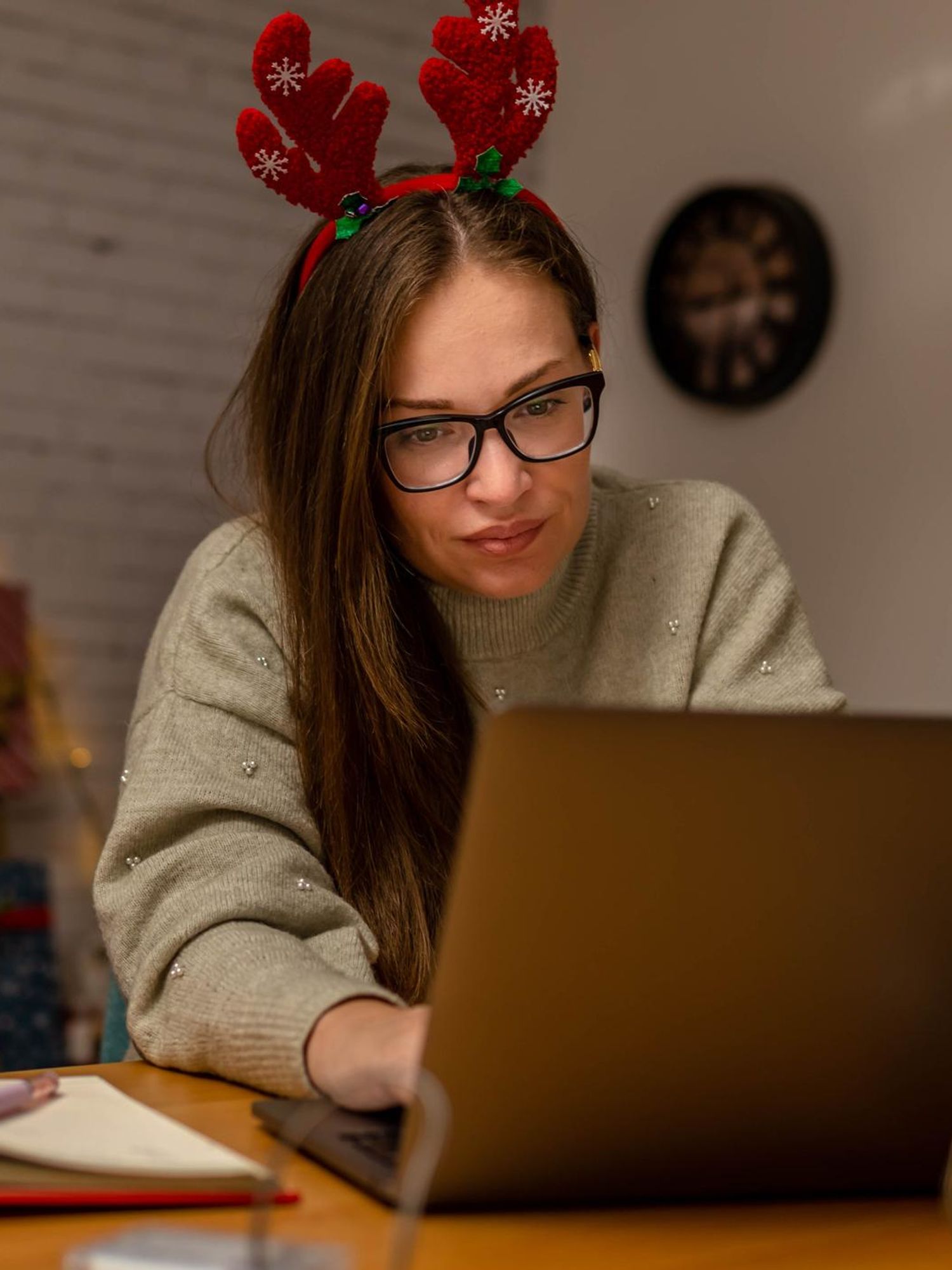 5 of the funniest Christmas out of office email templates