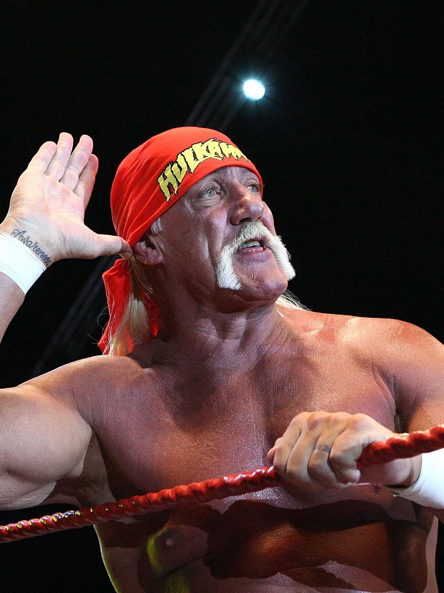 Hulk Hogan responds to claims he's 'unable to feel his legs'