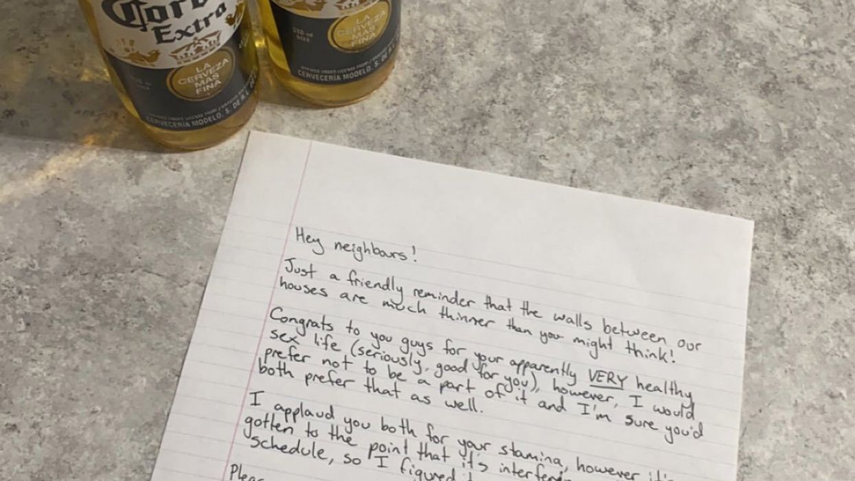 Irate woman attempts peace offering with neighbour after noisy sex sessions