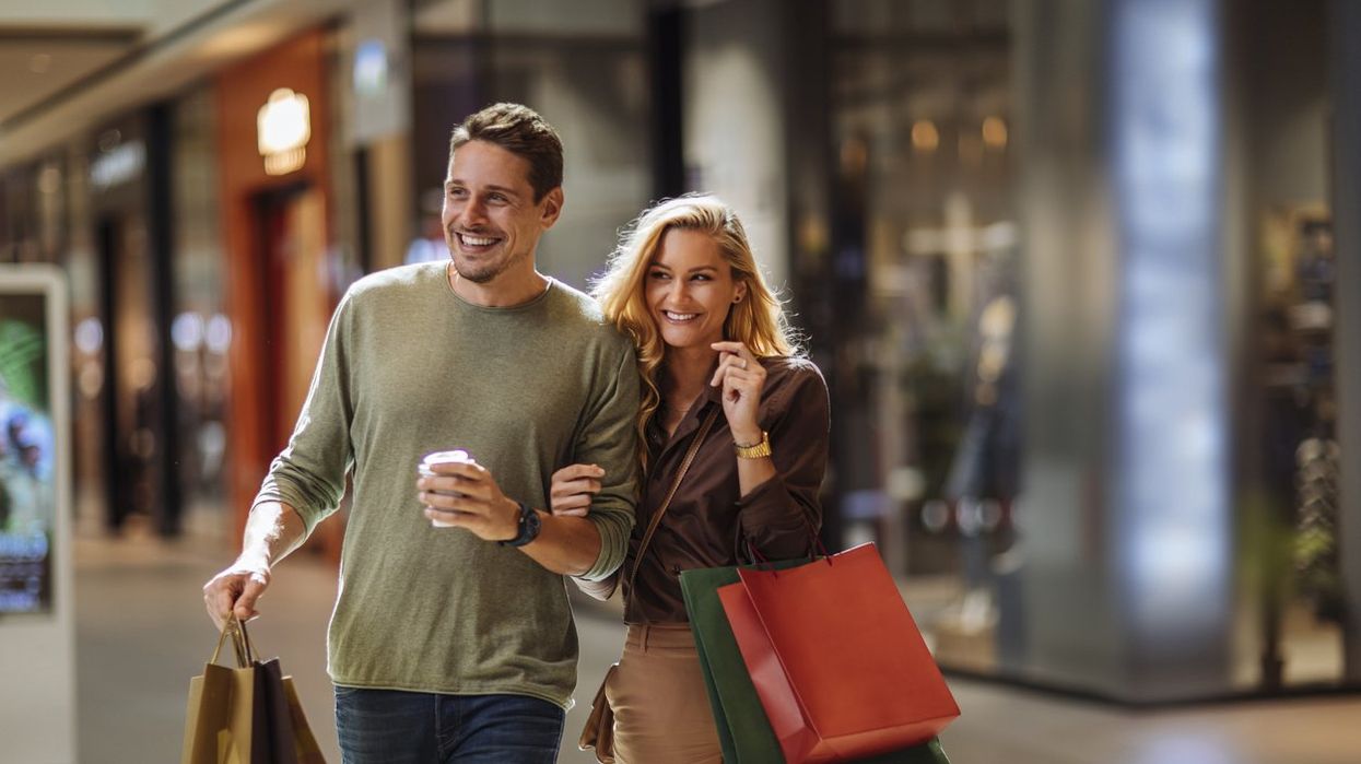 Woman spots ex's new girlfriend wearing her clothes