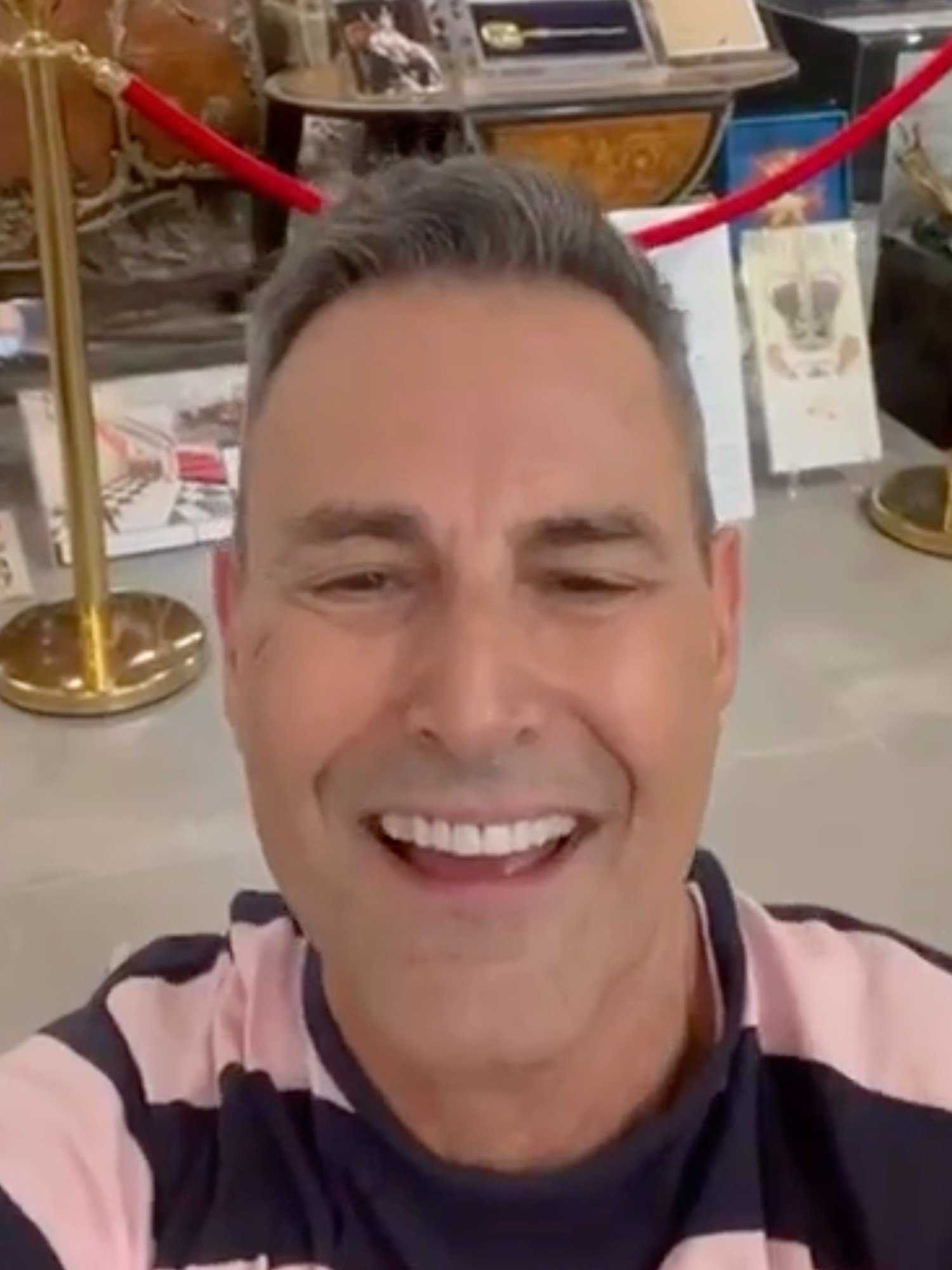 New photo of alien has Uri Geller convinced that they exist