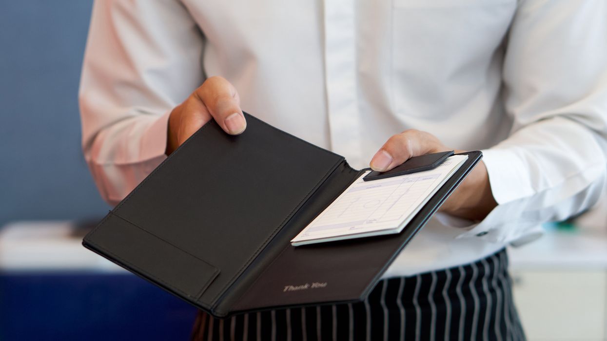 Man arrested after faking heart attacks to avoid paying the bill at 20 restaurants