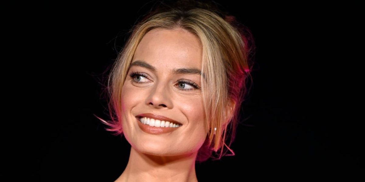 AI celebrities nudes are being sold on eBay | indy100
