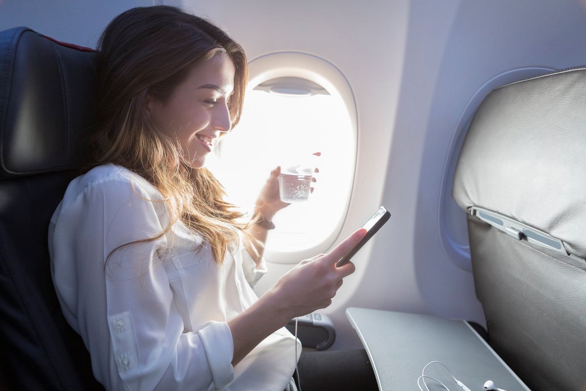 How to watch TikToks on a flight without wifi