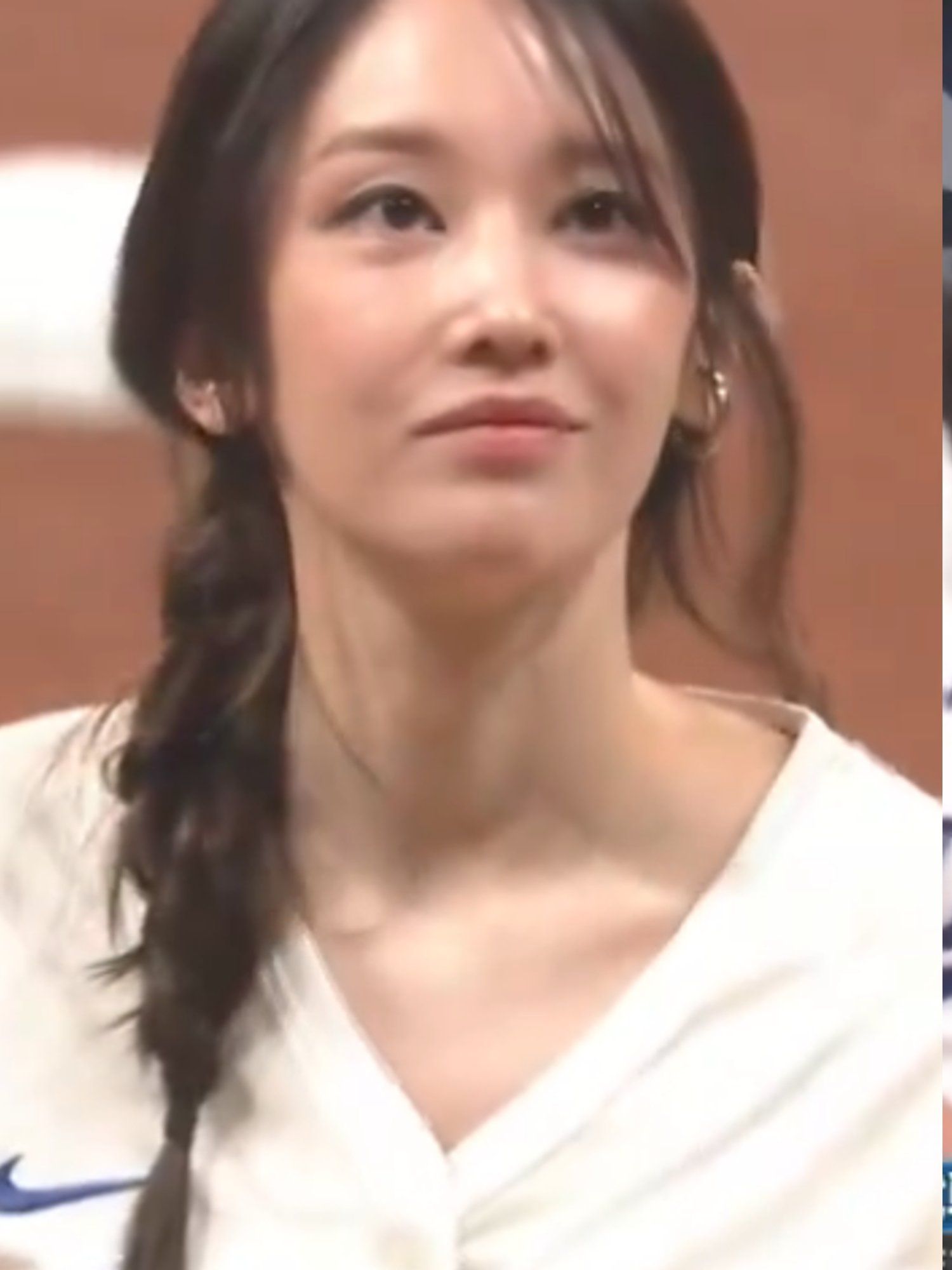 LA Dodgers go viral after being completely awestruck by South Korean actress