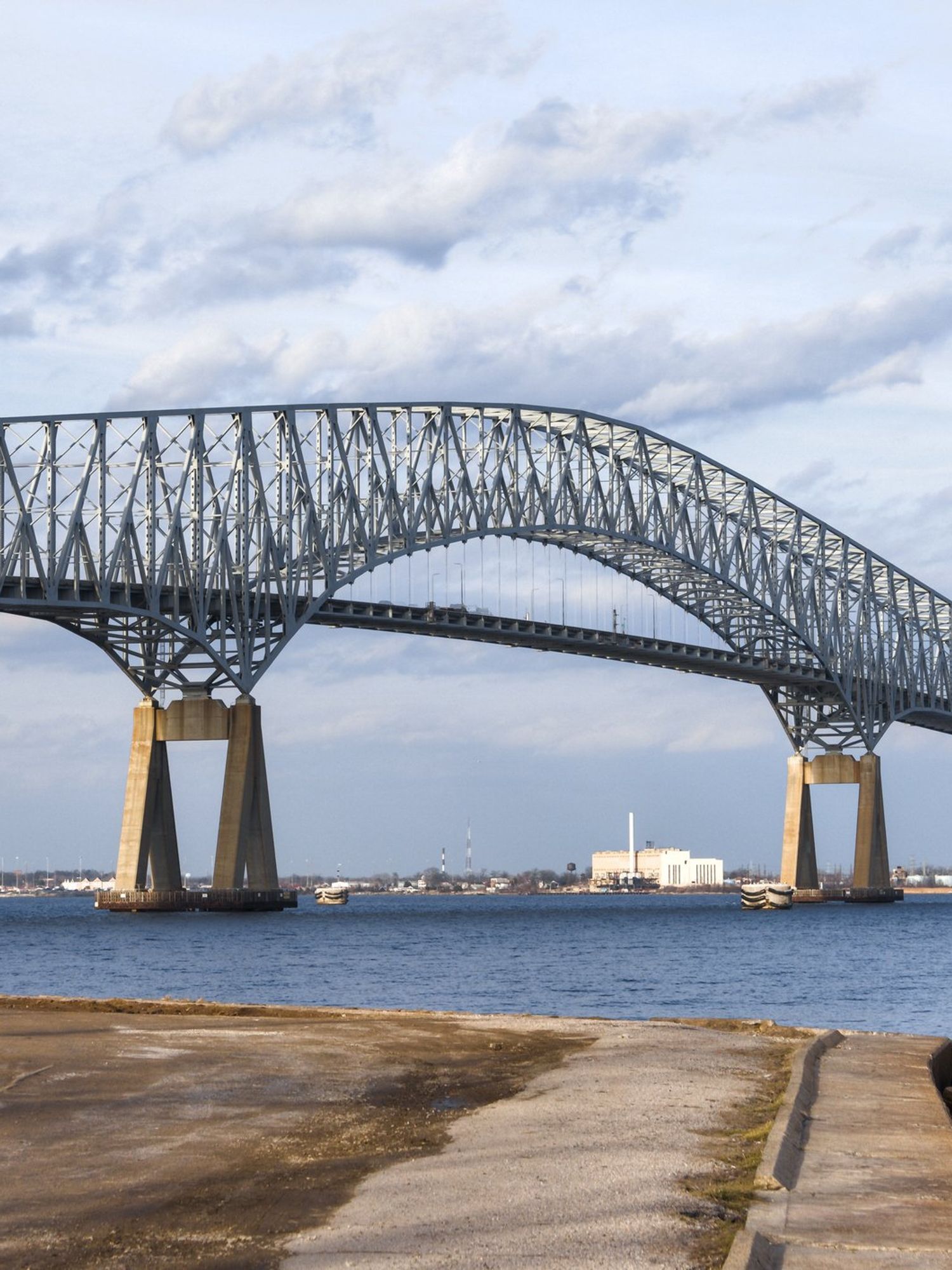 Misinformation about the Baltimore Bridge collapse is already being spread on social media