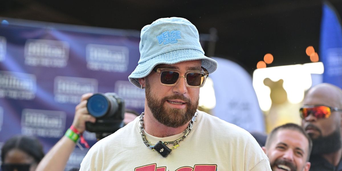 Travis Kelce remains silent after being asked about making Taylor Swift ...