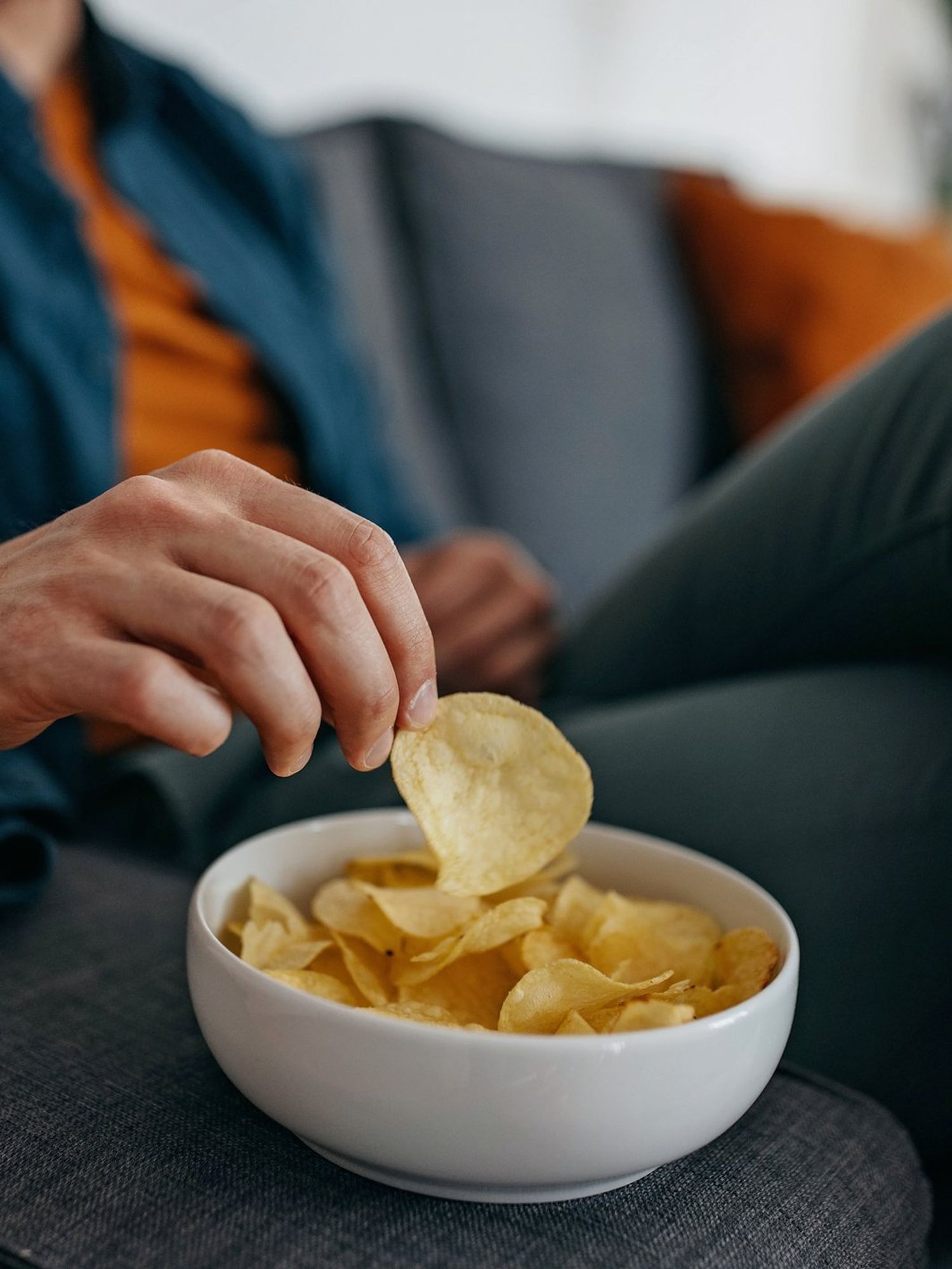 NHS worker bags dream job as Aldi 'crisp taster'